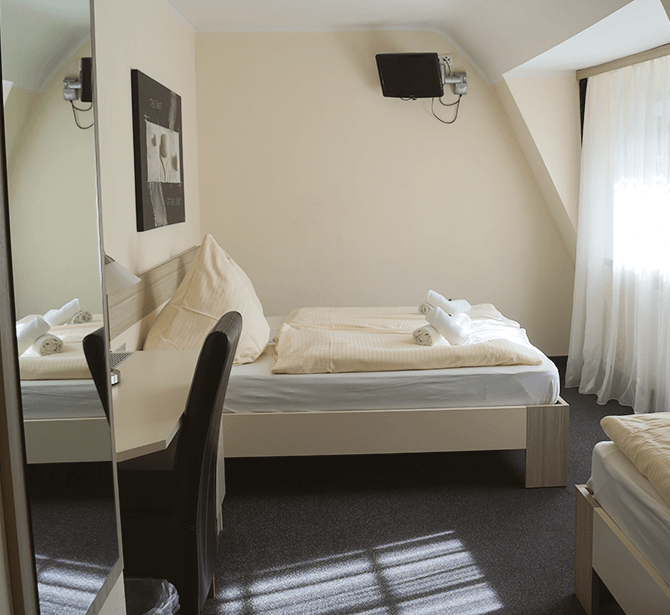 Doppelzimmer Hotel Amalfi Pulheim